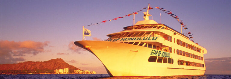 Star of Honolulu and Diamond Head at Sunset in Waikiki